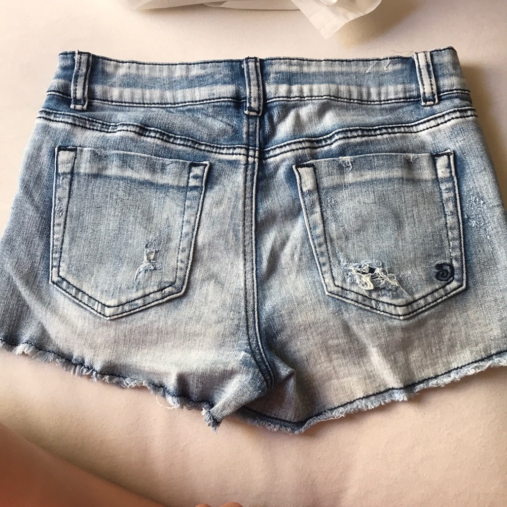 Jean Shorts - Picture 3 of 3